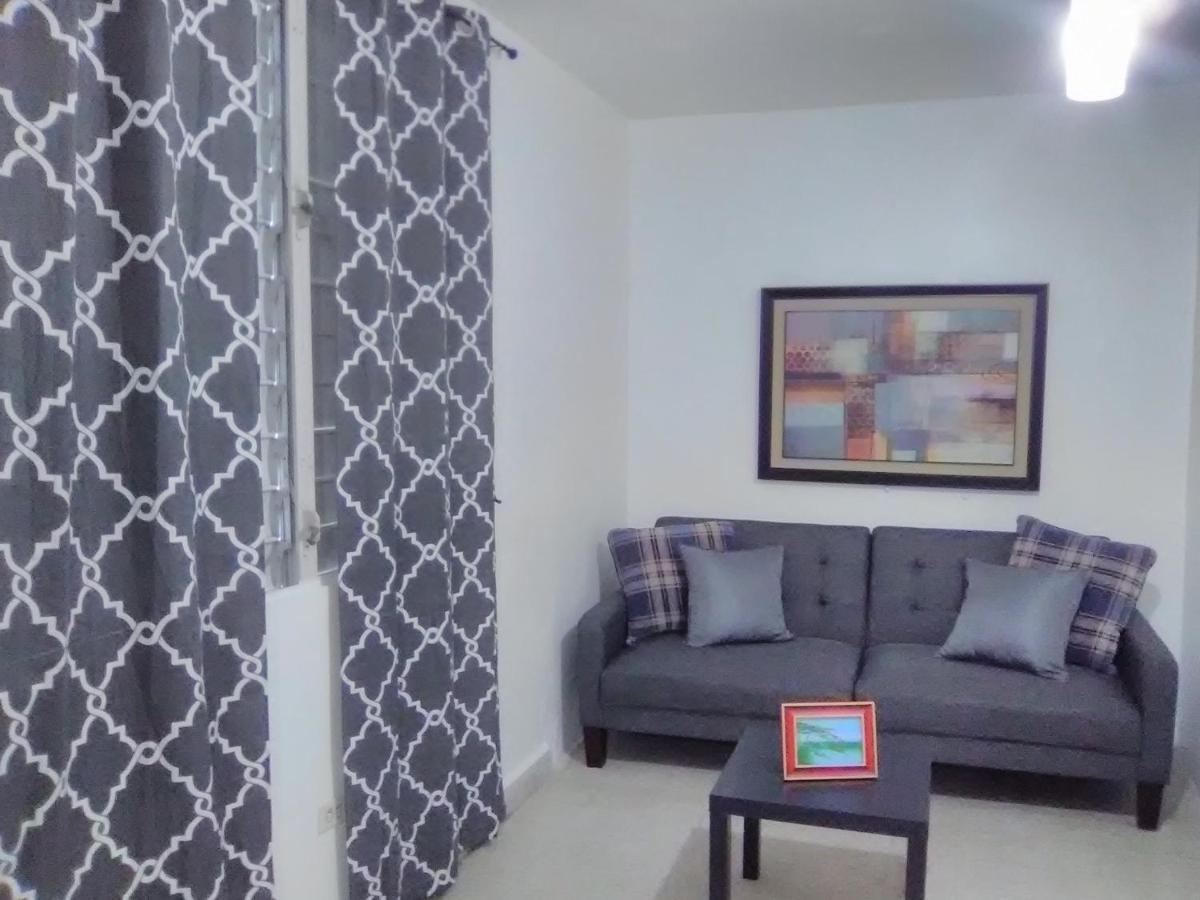 Hermoso Apartamento Frente Aeropuerto De Isla Verde San Juan Zewnętrze zdjęcie